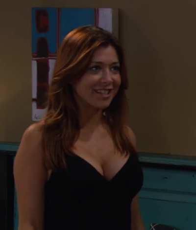 Happy 50th Birthday to Alyson Hannigan