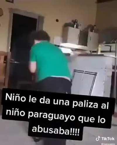 Bien, niño.