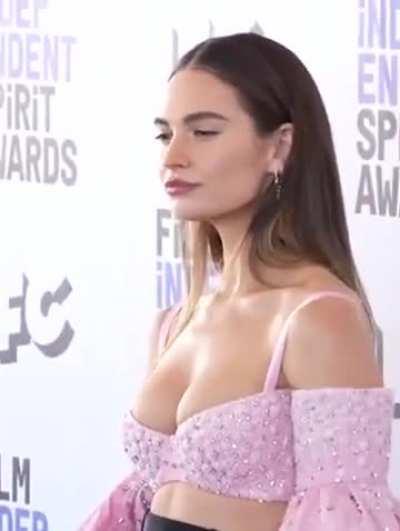 Lilly James