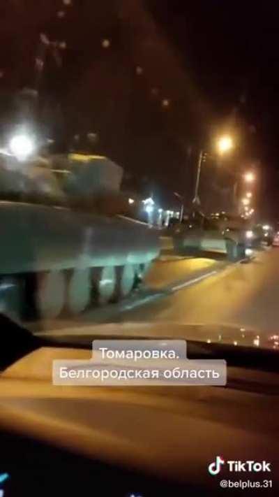 T-80U battle tanks of the 4th Tank Division of the Russian elite Guard seen moving in Tamarovka, Belgorod, without their corresponding tank transporters. Belgorod is about 30 km from the Ukrainian border