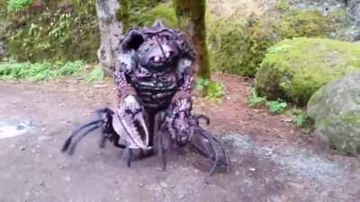 An awesome cosplay of the Garthim creature from the Dark Crystal