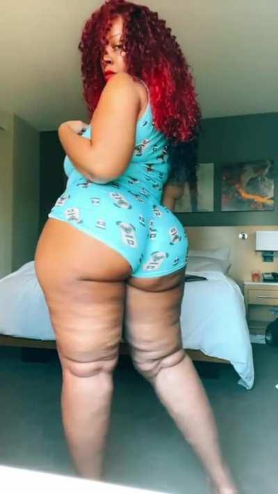 Thick Mature Lady