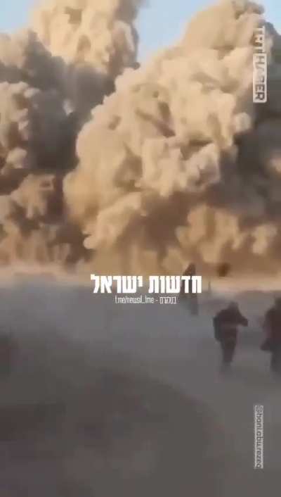 Huge explosion in the Gaza Strip 