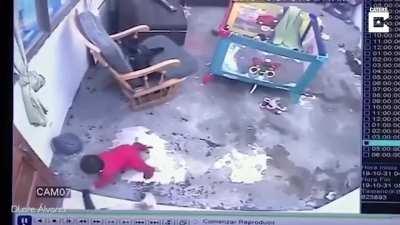 Cat saves toddler from falling down stairs