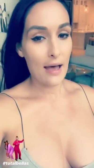 Titty Bella