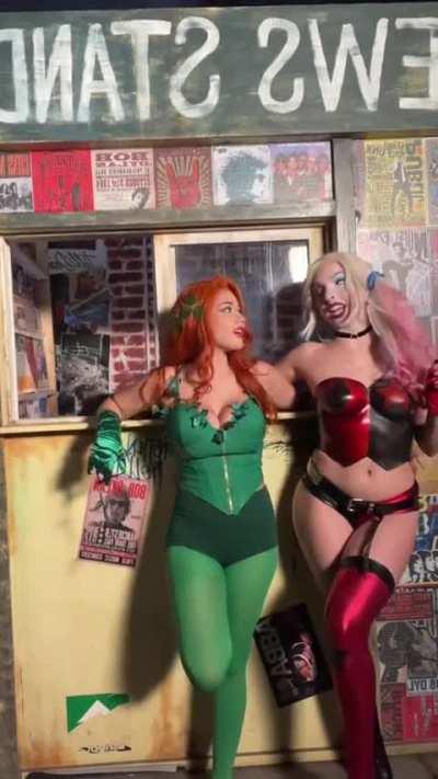 Gotham City Sirens (Other names in comments)