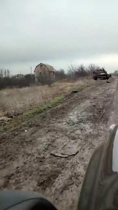 2 Ukrainian T-64 destroyed allegedly near Mariupol. Date unknown.