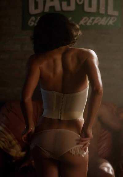 Jurnee Smollett great backplot in Lovercraft Country (2021) - from a 4K source