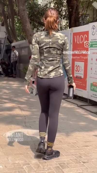 Kriti🍑