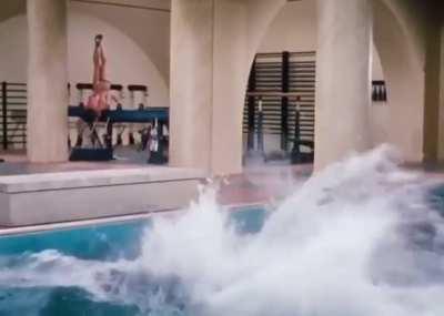 In ‘Gentlemen Prefer Blondes’ (1953) Jane Russell’s pool sequence was supposed to end with a muscleman diving over her, but she was accidentally clipped by his foot and knocked into the water. “I wasn’t supposed to end up in the pool at all,” she later sa