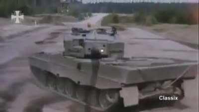 Weapon stabilization system on the German Leopard 2 tank and the inspiration behind it