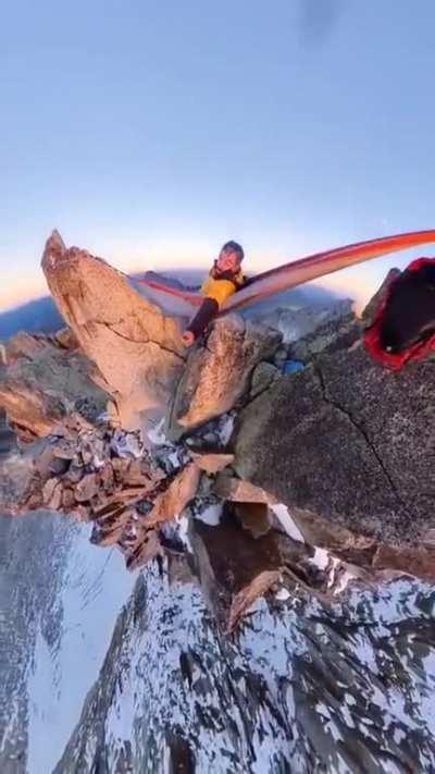 How mountain climbers sleep