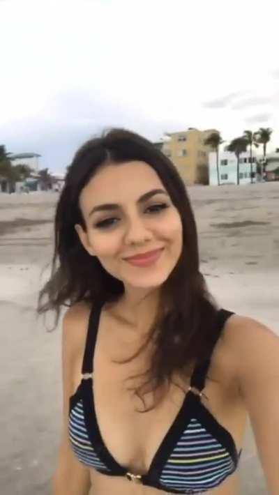 Victoria Justice