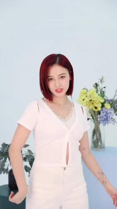 Nancy - Momoland