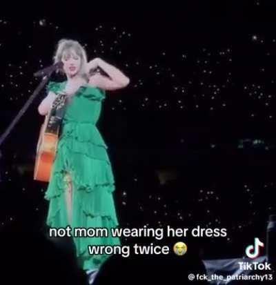 Taylor wore her dress from the surprise songs segment wrong twice lmaooo