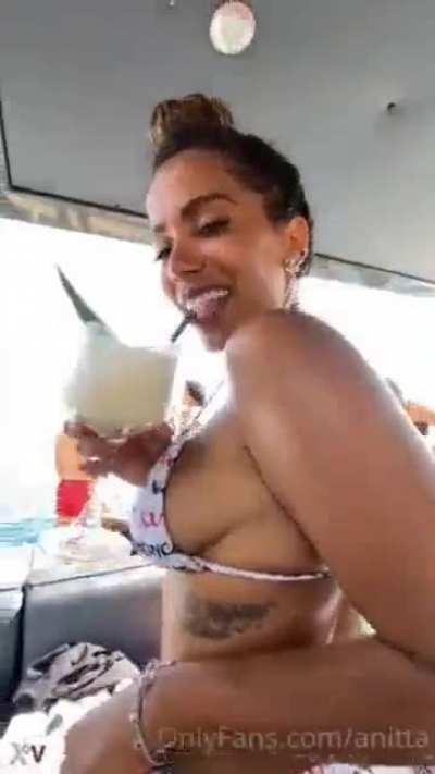 Anitta famous Brazilian singer showing off her big ass