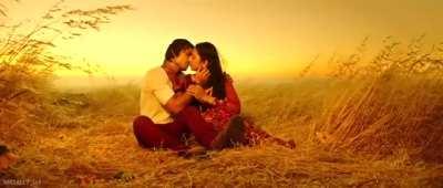 rakul preet hot kiss from yaariyan