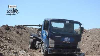 Sham Legion mount a BMP cannon on an Isuzu and engage Syrian Army positions near al-Jaubrin - 2015