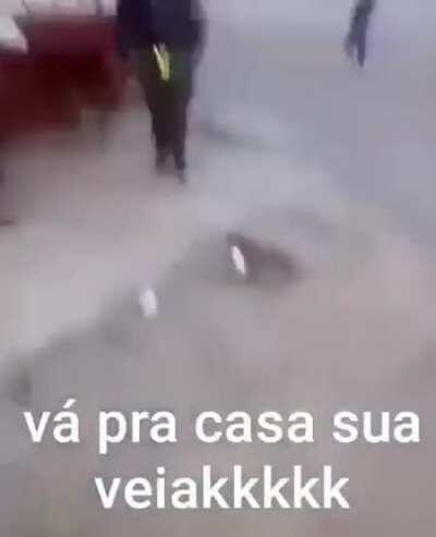 Tira os veio da rua