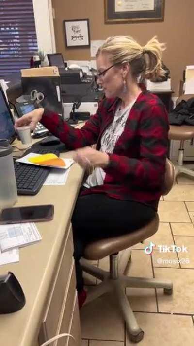 Dentist office makes fun of a patient and posts it to TikTok