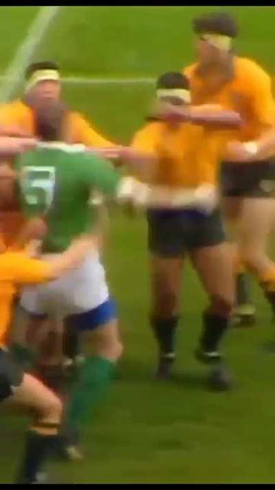 Punches thrown immediately after kickoff, Rugby World Cup 1991