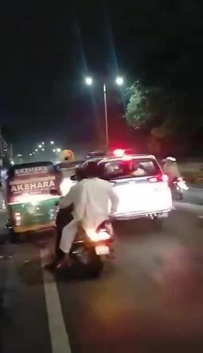 “No friendly police, only Lathi Charge police” if found roaming after 11 pm says Hyderabad cops