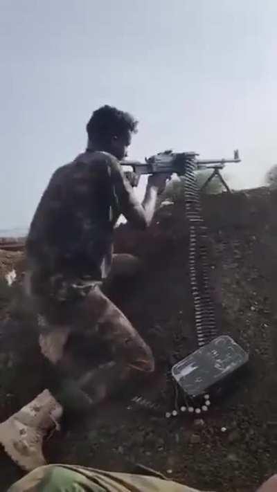 Sudanese army defending the outskirts of Sennar