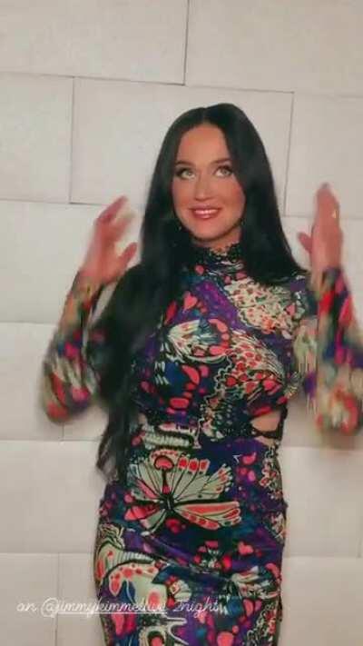 Katy Perry is a total MILF now