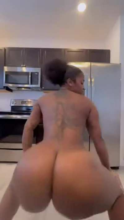 Bouncing Bubble Butt Ebony Thick Twerking 