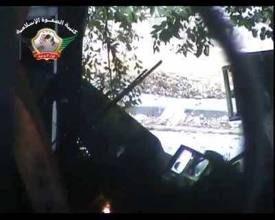 Liwa al-Tawhid sniper successfully engages a pro-Gov fighter - 2013