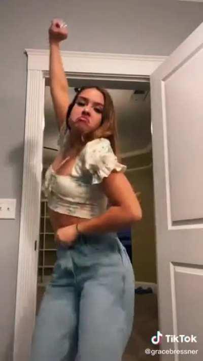 GraceBressnerTikTok - Video #2940