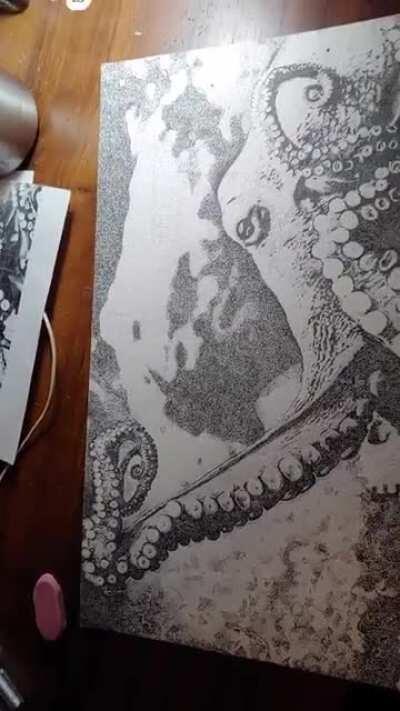 An octopus made only out of dots