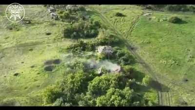 Ukrainian FPV drone with high power explosives demolishes buildings with Russian soldiers inside, May 2024