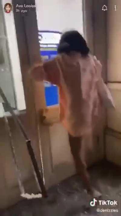 HMC while I loot