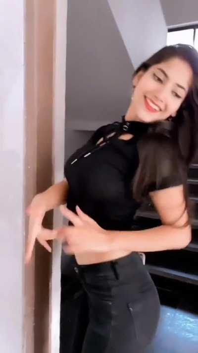 Angel Rai Curves