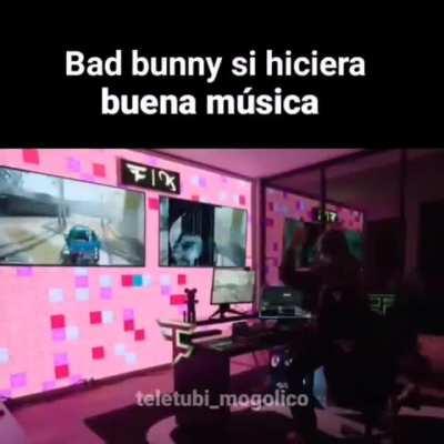 Lo juro no es el mismo video, el audio es diferente XD