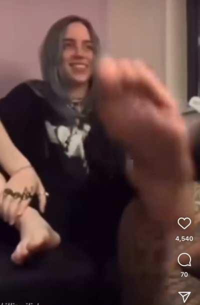 not tiktok but billie eilishs feet:)