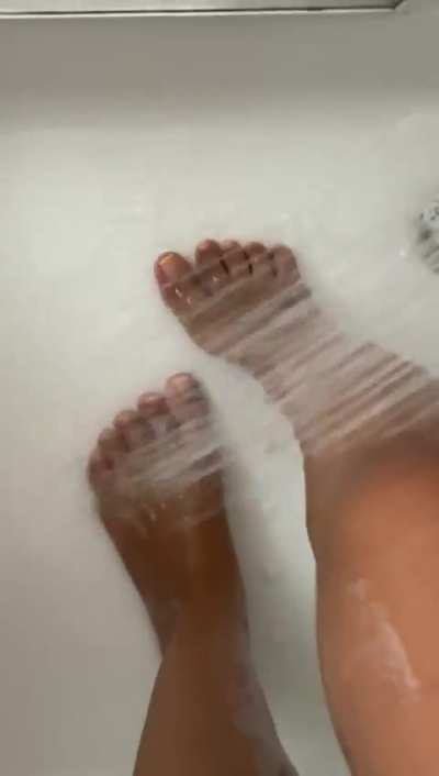 Kiss my wet feet