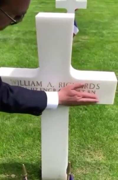 Every year in France, ordinary people &amp;amp; families collect sand from Omaha Beach — where Americans lost 2,400 lives on D-Day. Then, they use it to fill in the letters on their tombstones of the fallen.