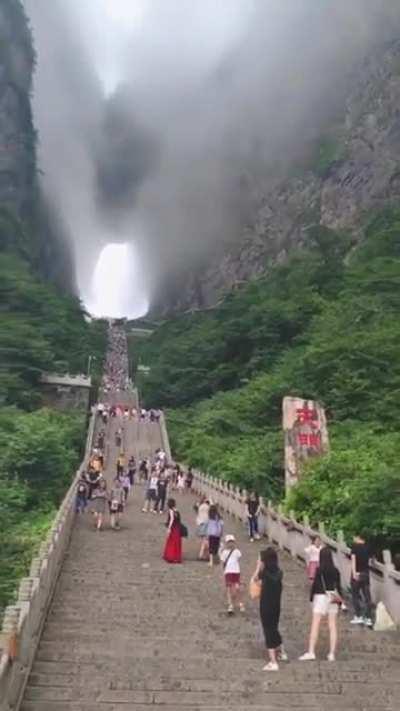 🔥 Tianmen Mountain In Zhangjiajie, China