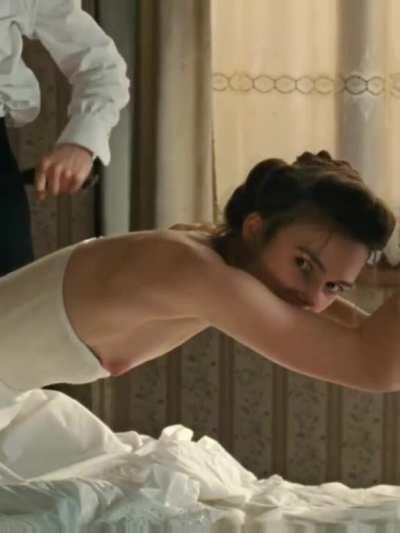 Keira Knightley getting spanked and her nipple look amazing