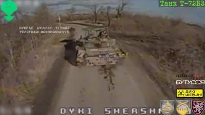 Russian T-72B3 main battle tank vaporized after FPV drone hits its ammo storage