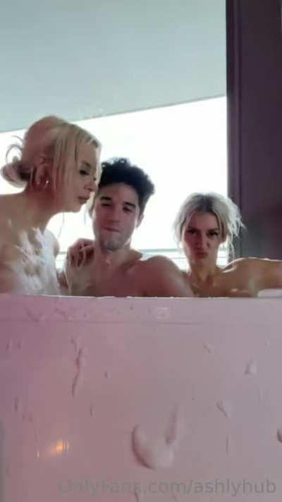 Bath Vid 2