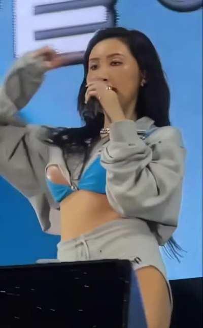 Hwasa