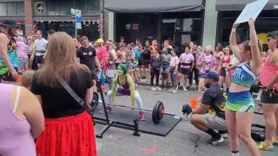 She Hulk Cosplay for a Deadlifting Event