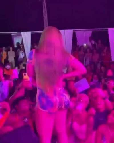 Shenseea - Video #4889