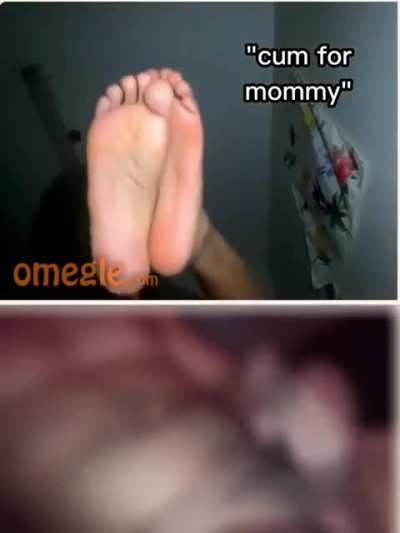 Brazilian girl squirts on Omegle