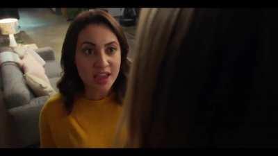 Francia Raisa (Molly) & Danielle Savre (Jackie) lesbian kiss in Second Team (2020)