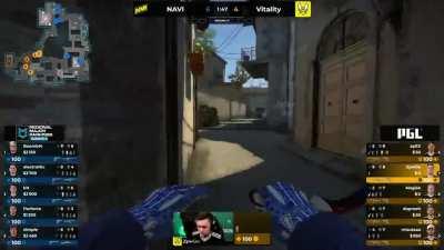 S1mple finds out about 