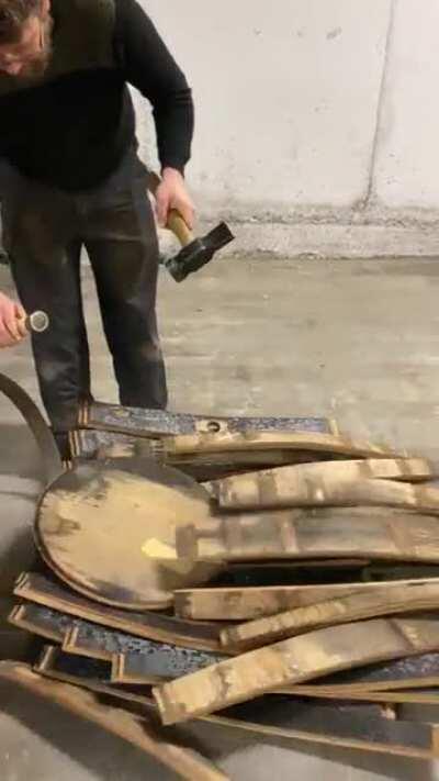 I cannot stop watching how beautifully this cask collapses!